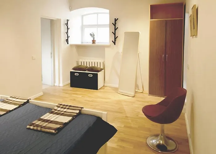 Mini Bookshop Apartment *