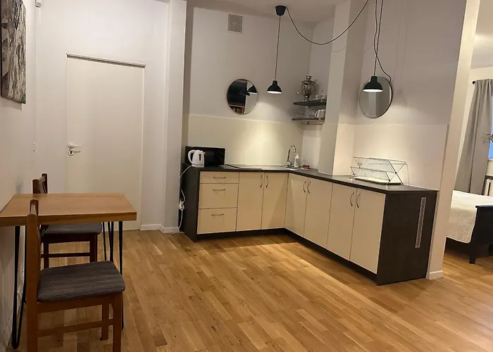 Mini Bookshop Apartment *