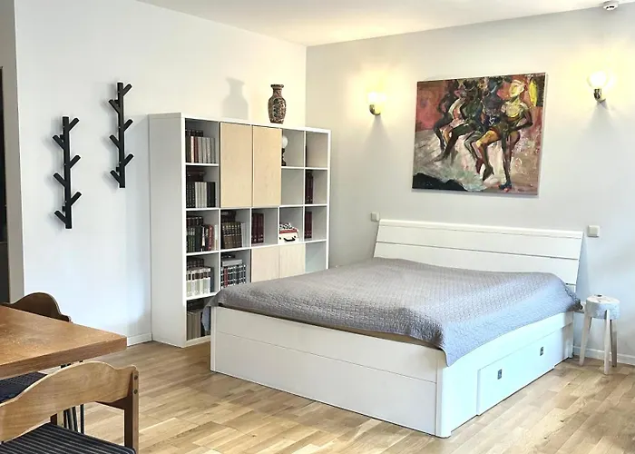 Apartman Mini Bookshop *